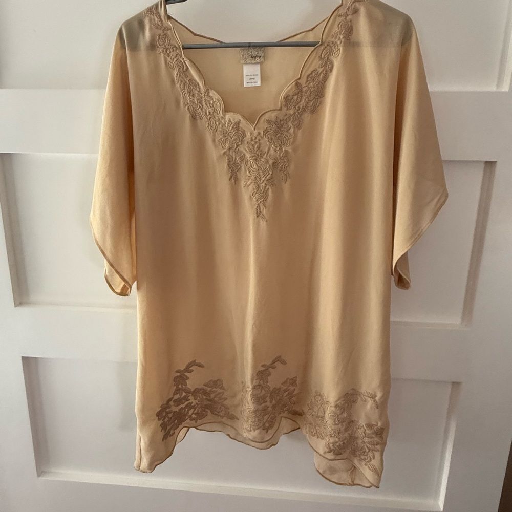 Buckle Daytrip Elegant Beige Embroidered Blouse tunic